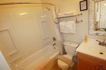 Resort Beachwood & 4*