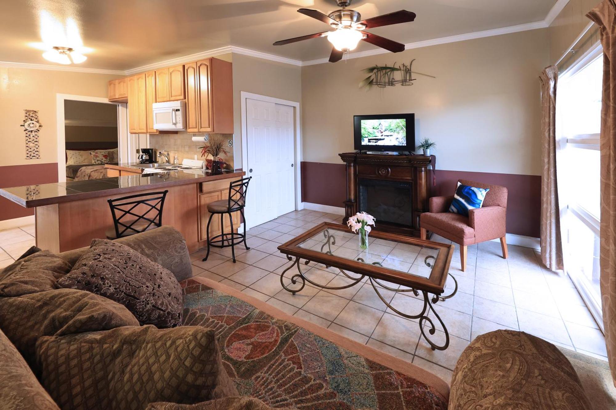 Beachwood & 4* Copalis Beach