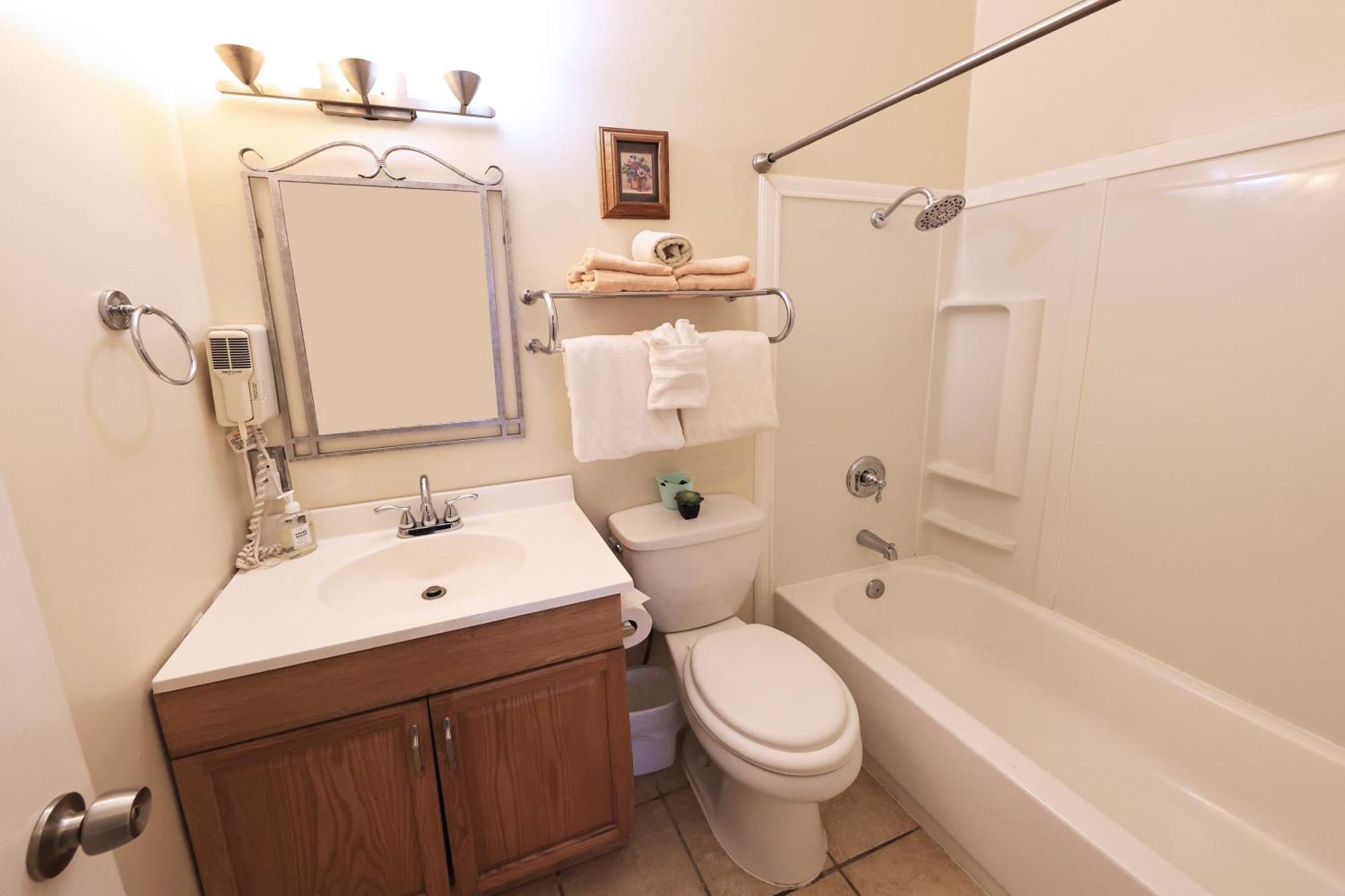 Resort Beachwood & 4*